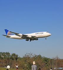 着陸 UNITED 747-400 N117UA
