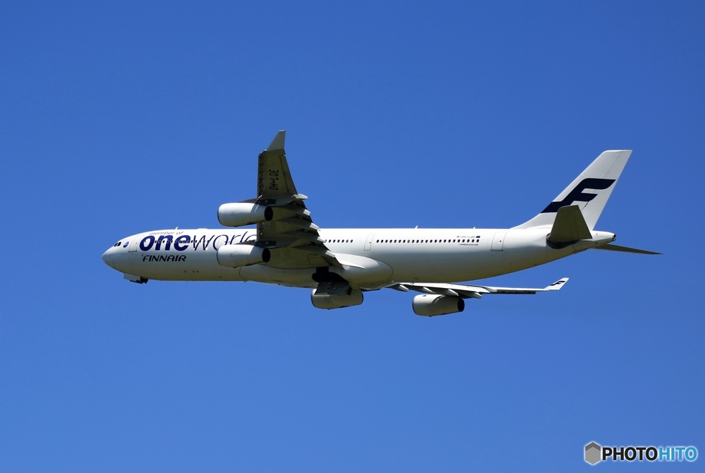 出発　FINNAIR A340-313