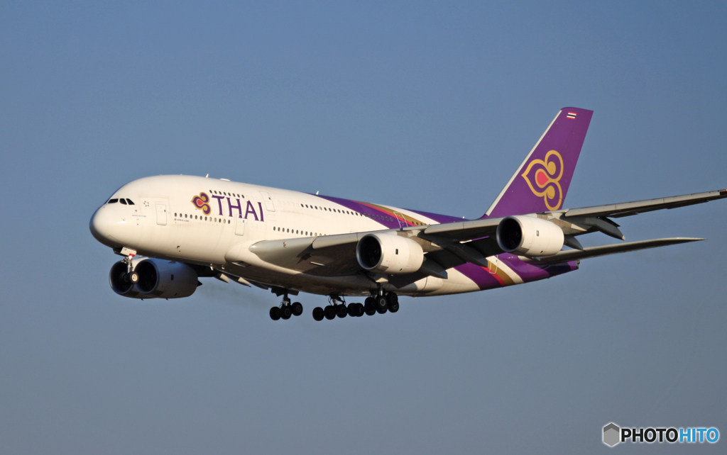 到着 Thai A380-841 HS-TUB