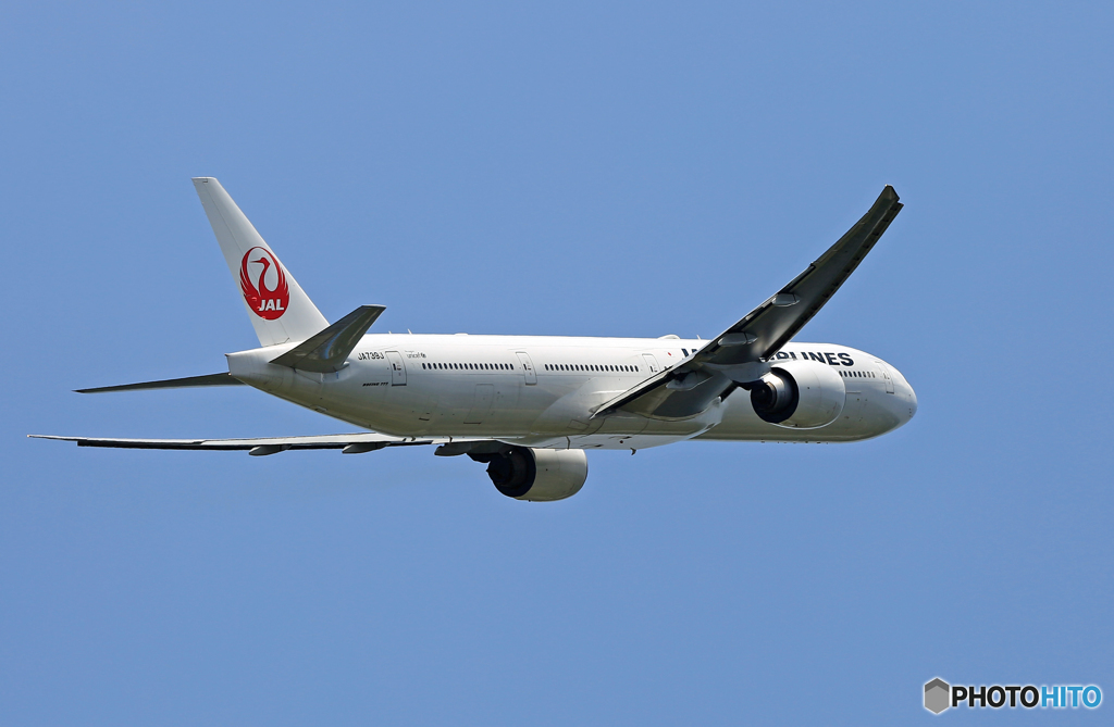 離陸 JAl 777-346 JA739J