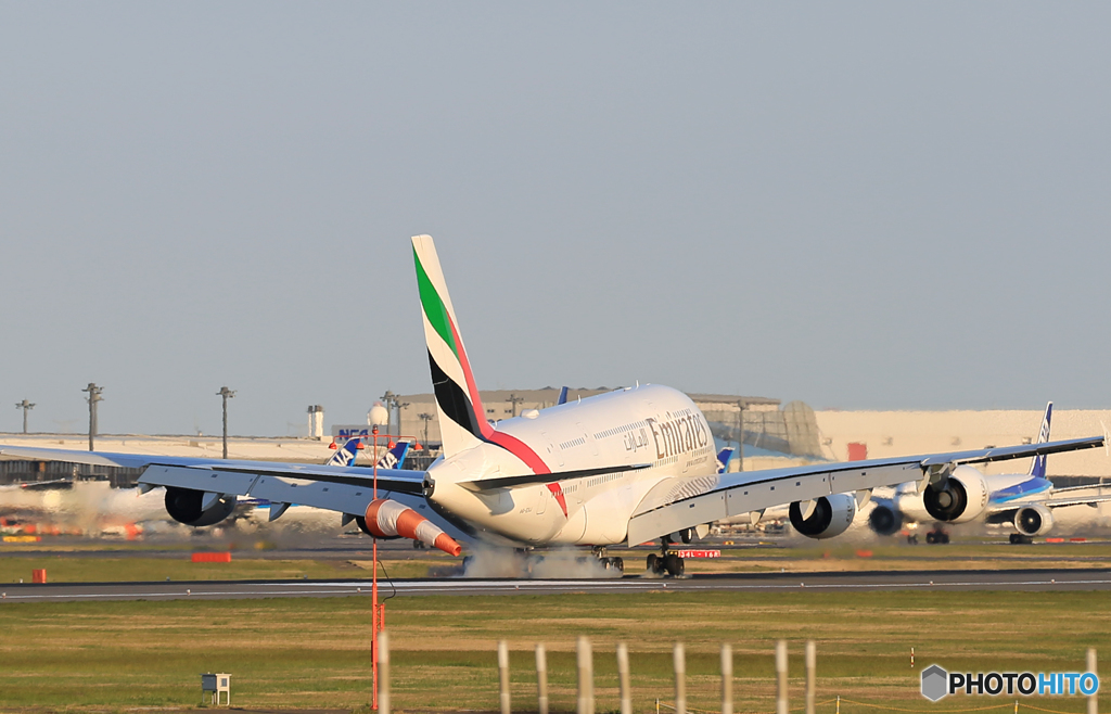☀「青い空」が一番エミレーツ航空 A380-861 A6-EUJ Landing