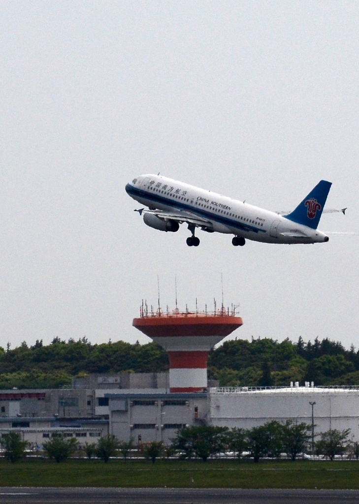 飛び立ち（27）CHINA 南方 A320-200