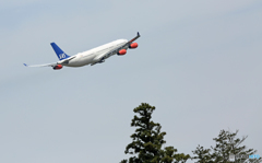 Takeoff SAS A340-313 LN-RKG