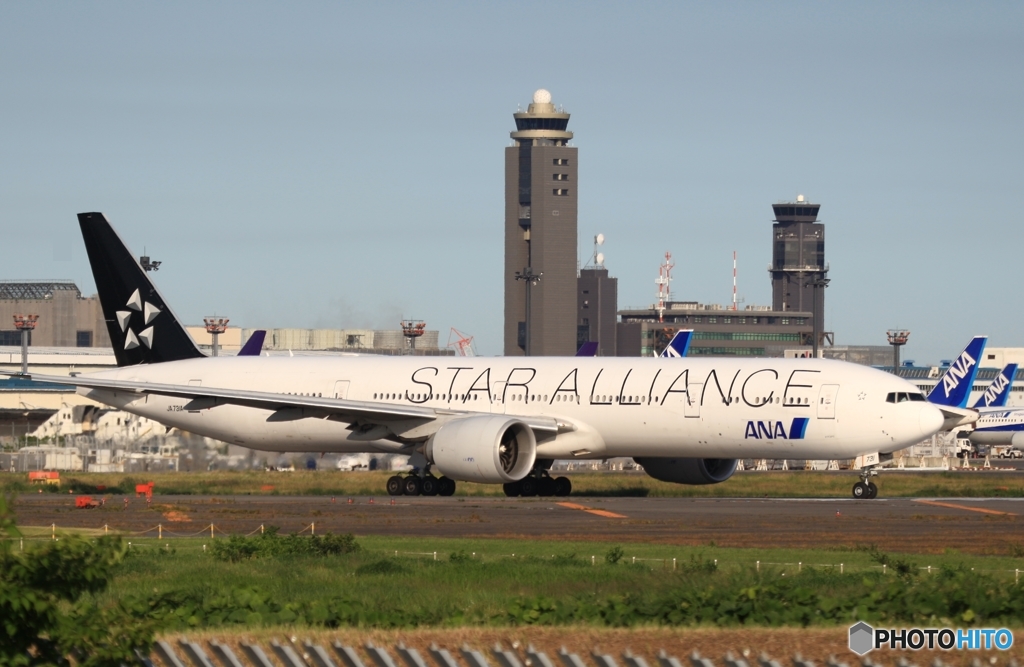 ANA STAR 777-300 離陸