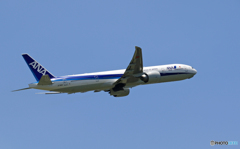 ANA 777-381 JA782A 飛び立ち 