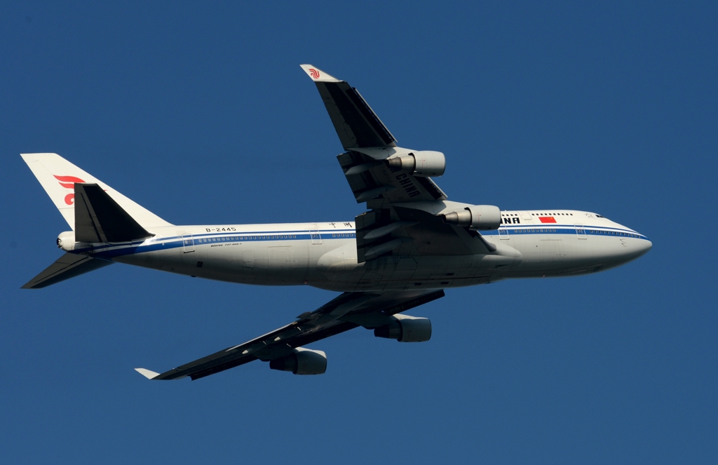 離陸（252）Air China 747-400P