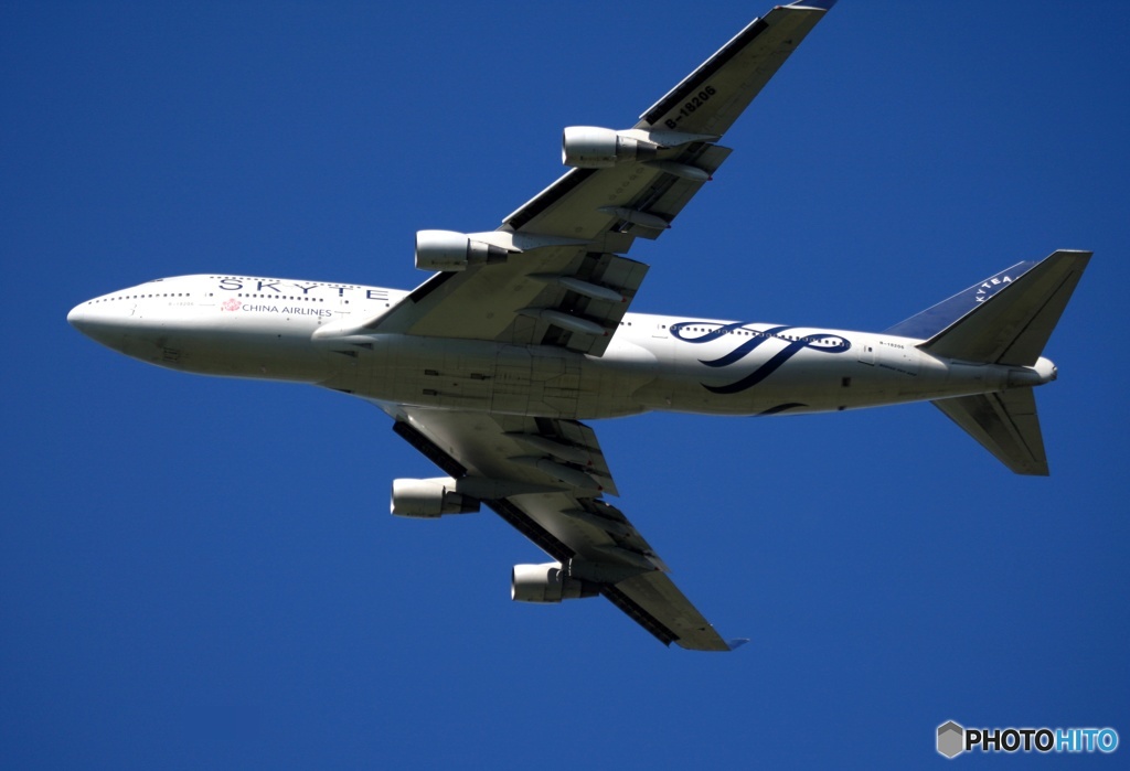 CHINA 747-400 飛び立ち　
