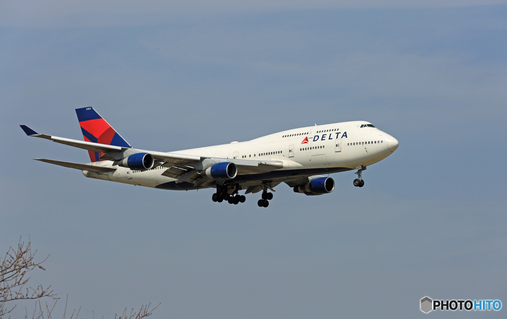 「青い空」が一番 DELTA 747-400 N662US