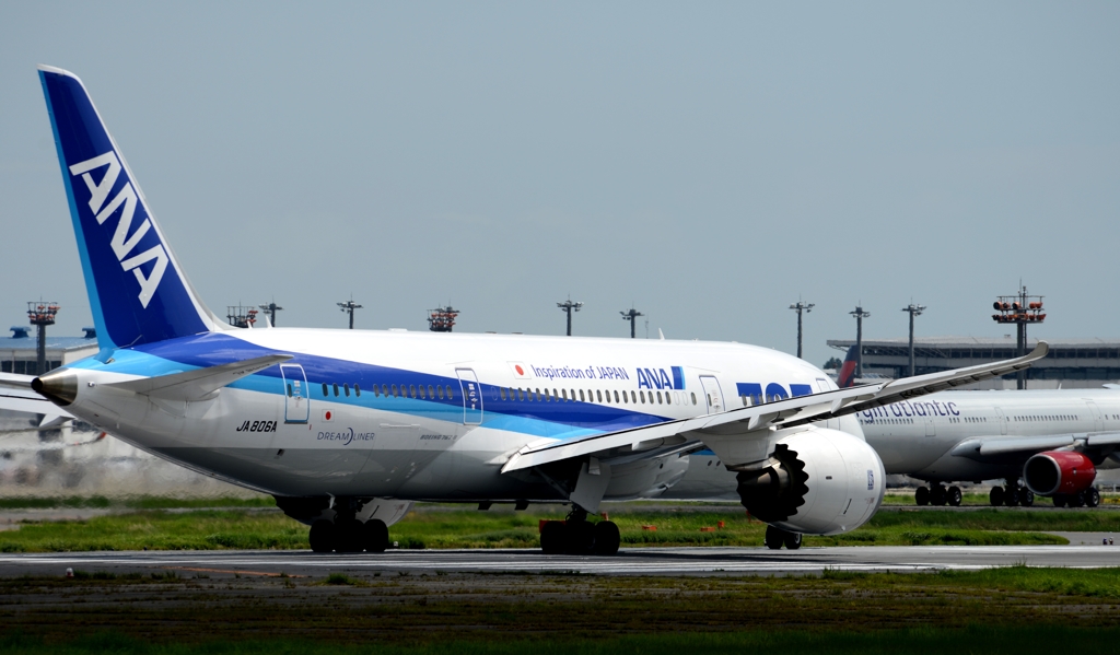 出発（139）ANA 787-8