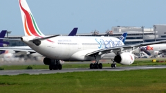 出発（166）SriLankan A320-200