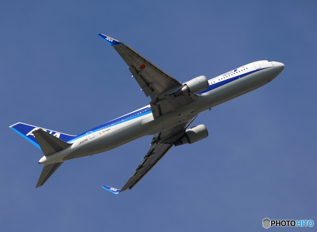 飛行　ANA 767-300ER