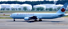 AIR CANADA 767-300ER
