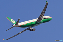 EVA A330-302 B-16335 離陸 