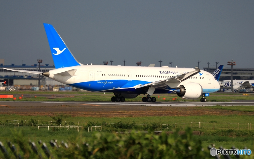 厦門航空 787-8 B-2761 出発　