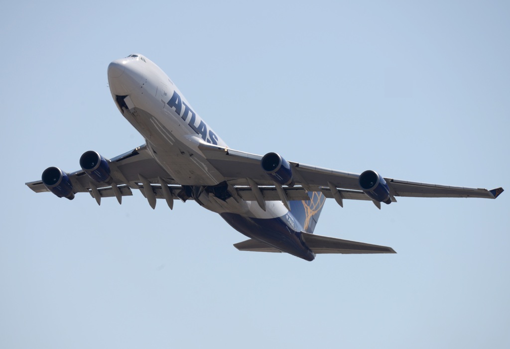 ATLAS 747-47UF 離陸