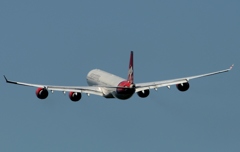 離陸（427）virgin A340-600 