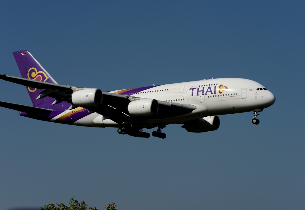 THAI A380-841 着陸　