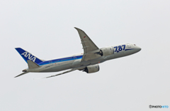 ANA 787-8 JA805A 出発 