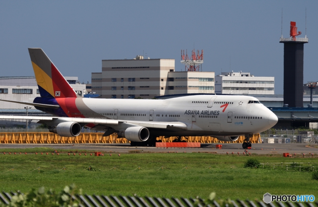 出発　ASIANA７４７ジャンボ機