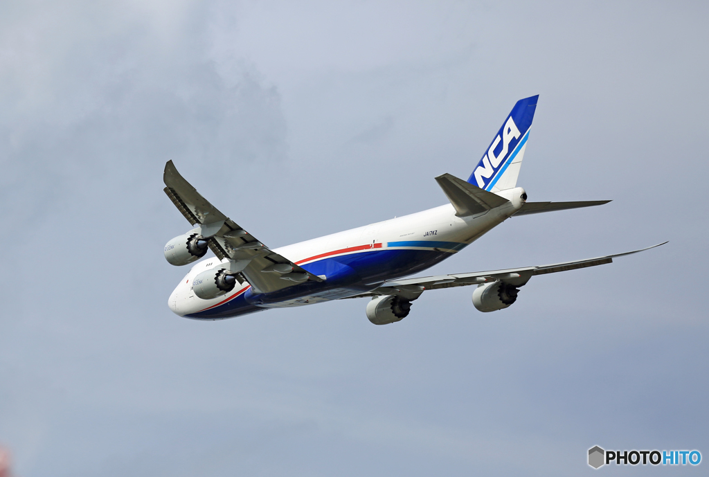 「SKY」 NCA 747-8KZF JA17KZ 離陸