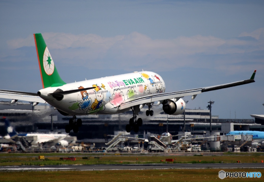 EVA A330-203 着陸　