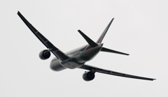 離陸（9-3）Alitalia 777-200ER [c]