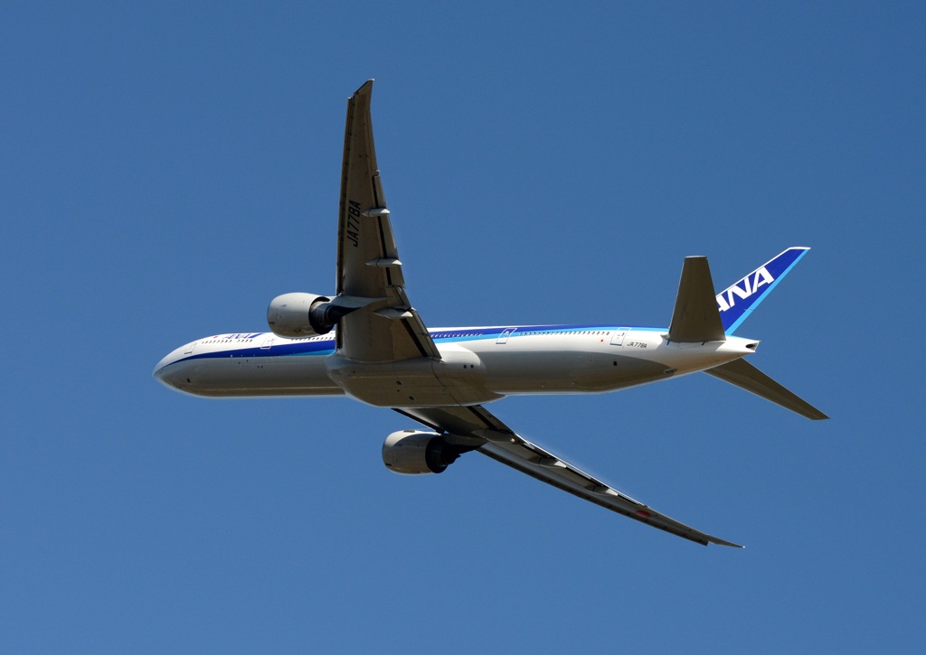 離陸(395)All Nippon Airways 777-300ER