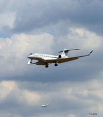 「☁雲」着陸ウィルミントン・トラストC Gulfstream AeroG650 