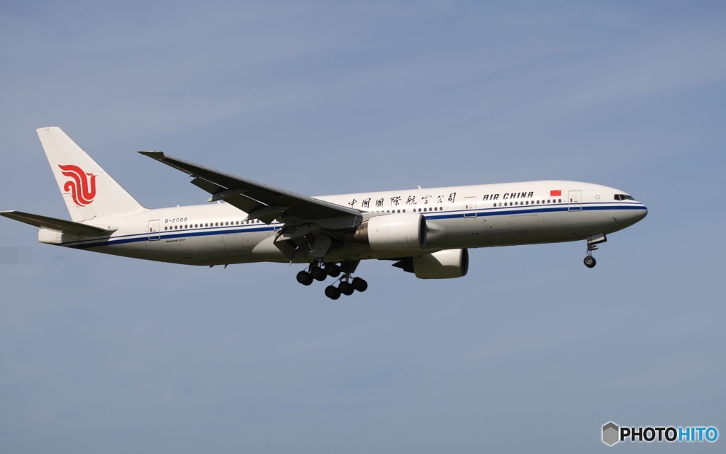 Air China 777-2J6 到着　