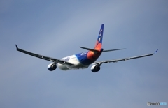 離陸  Air Calin A330-202