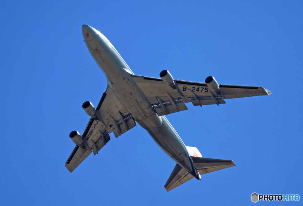 離陸 China 747-4FTF B2475