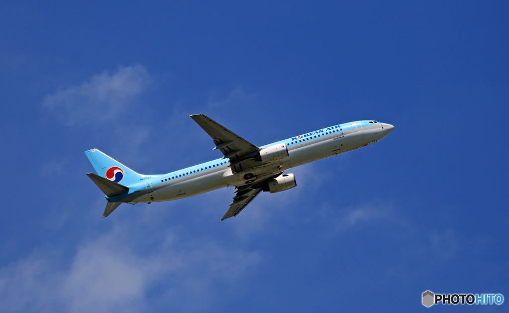 離陸 KOREAN B737 HL7724