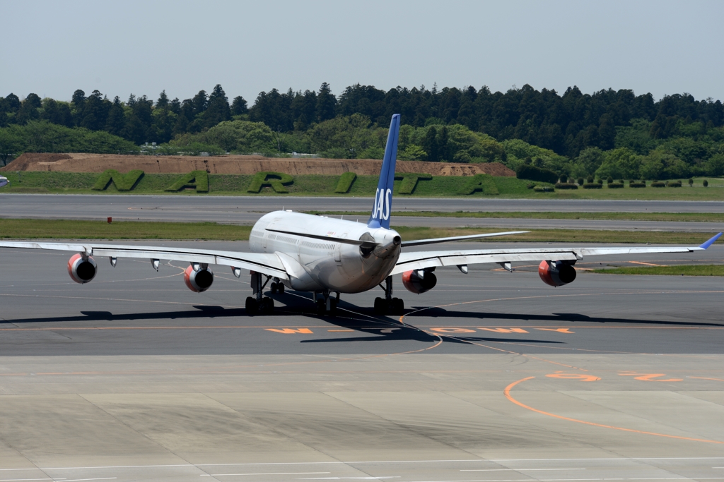 セーフ（3）SAS A340-300