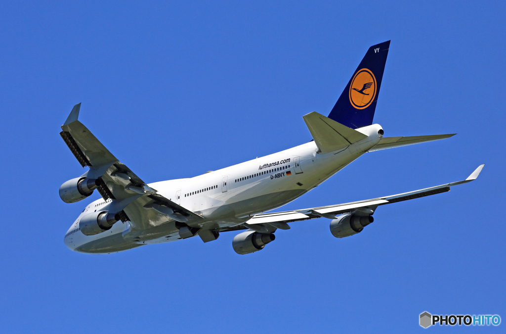 ✈Lufthansa 747-400 D-ABVY Takeoff