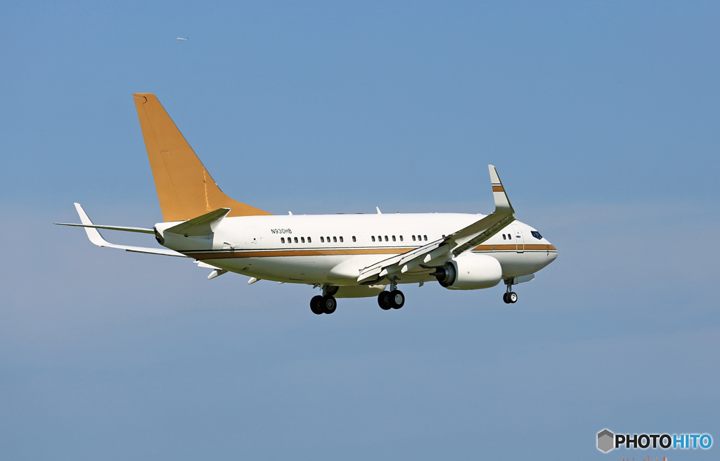 到着 南山公務 737-7ZH N930HB