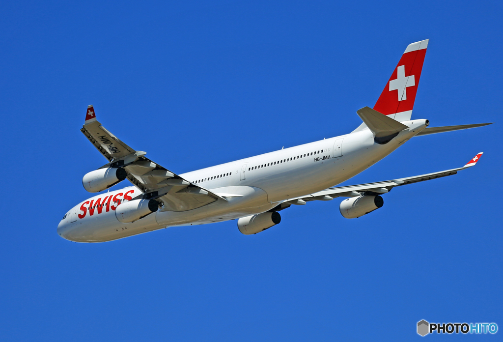 SWISS A340-313 HB-JMH飛び立ち 