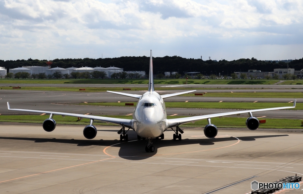 ☮ジャンボ機 DELTA ７４７☮（正面）