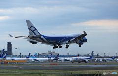 「はれ」Air Bridge Cargo747-4KZF VQ-BIA到着 「はれ」Air Bridge Cargo747-4KZF VQ-BIA到着