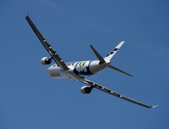 FINNER A330-300  離陸