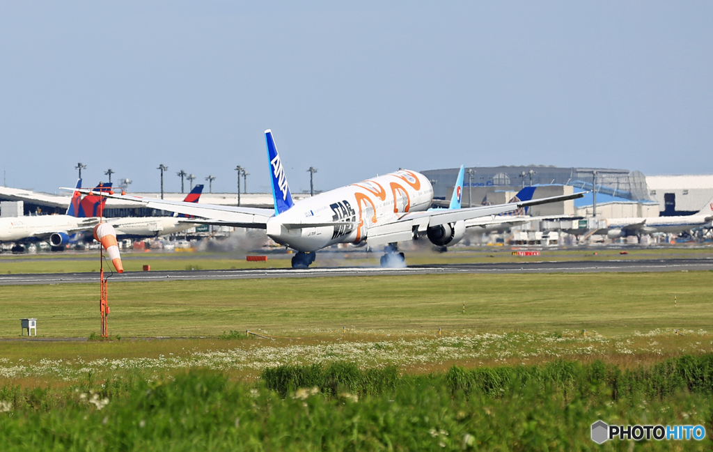 到着 STAR WARS 777-381 JA789A