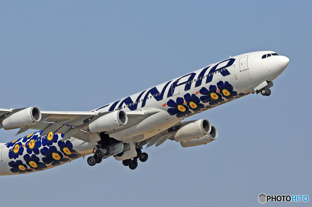 ✈FINNAIR A340-313「マリメッコ ウニッコ」OH-LQD