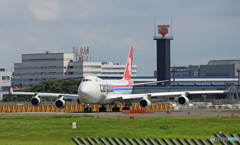 出発 Cargolux 747-400F LX-TCV 