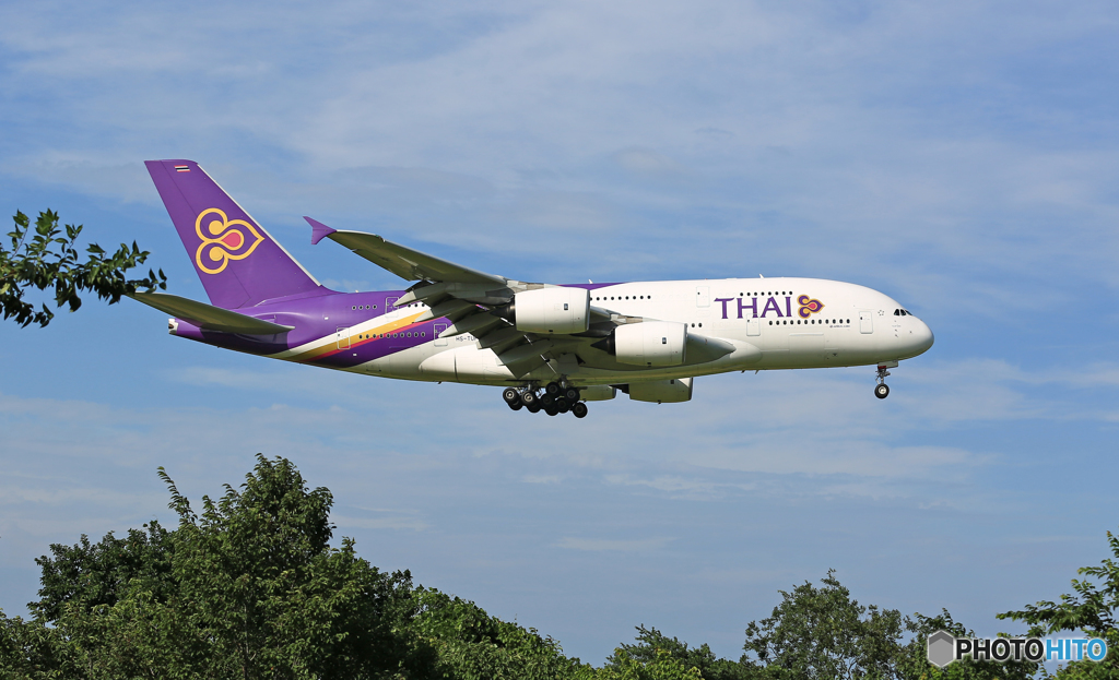 到着 Thai A380-841 HS-TUF