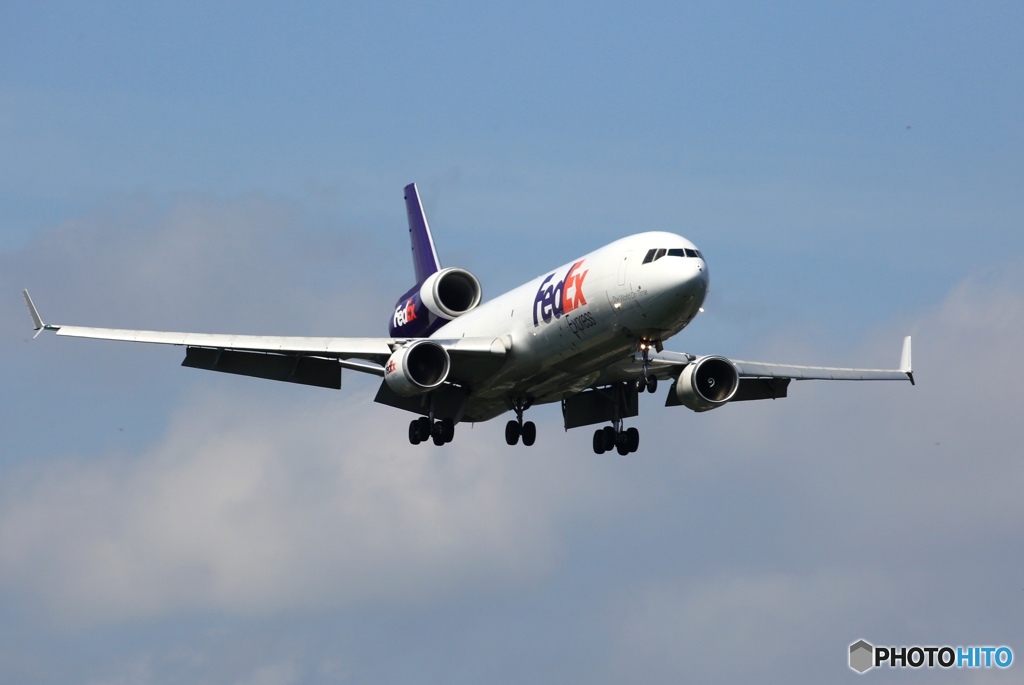 FedEx MD-11 N617FE 到着