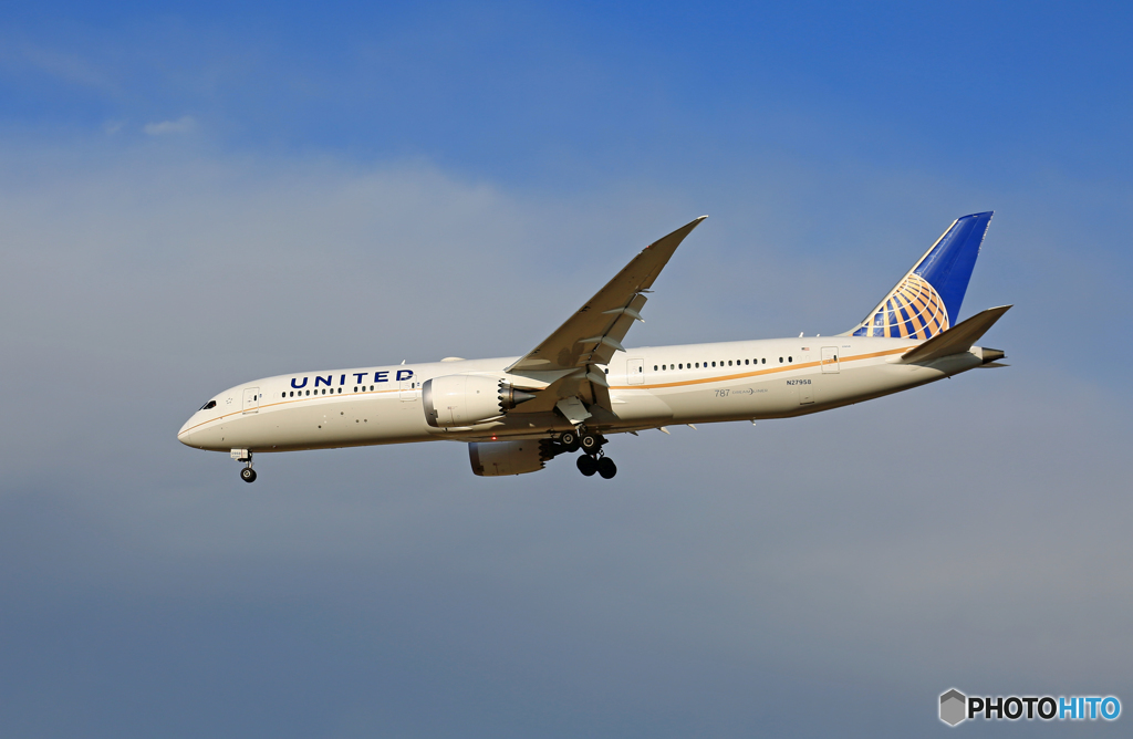 「空色」　United 787-9 N97258