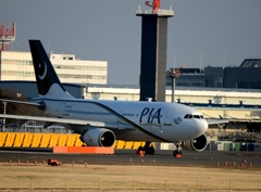 ﾊﾟｷｽﾀﾝ　PIA A310-308