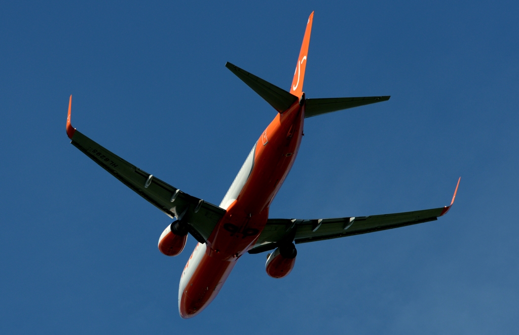 離陸（256）JEJU 航空 737-800 