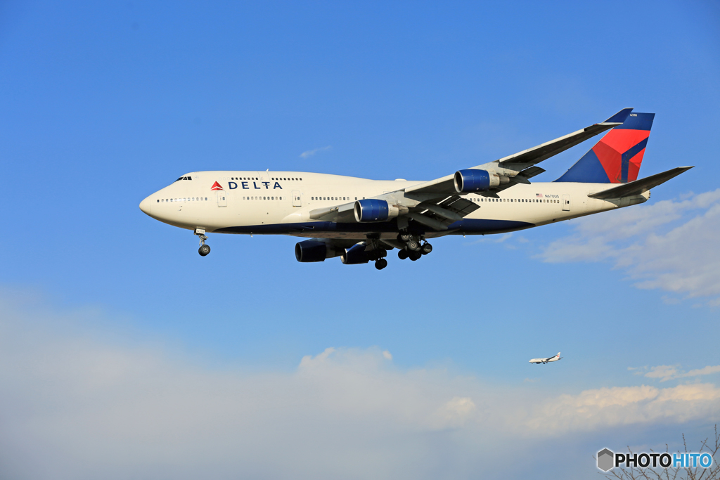 到着 DELTA 747-400 N670US