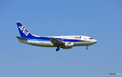 ANA 737-500 JA358K ドルヒィン着陸