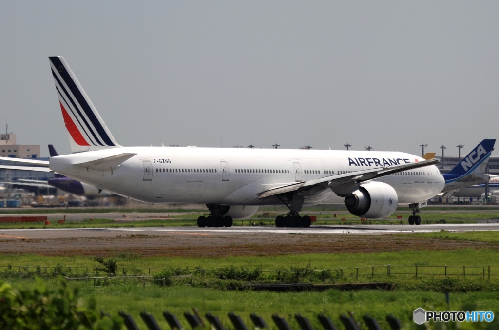✈Air France 777-328